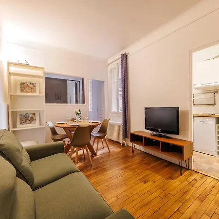 Appt - 1 Bdr 2p Convention 15e Arr Apartamento